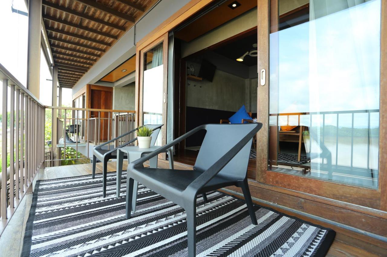 Chic Chiangkhan Hotel Chiang Khan Bagian luar foto